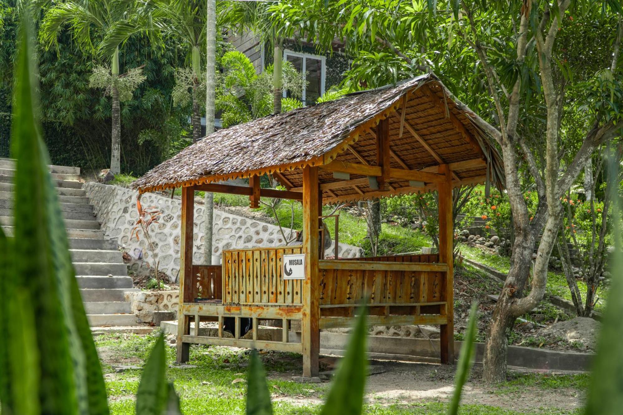 The Hawk'S Nest Resort Sabang  Exterior foto